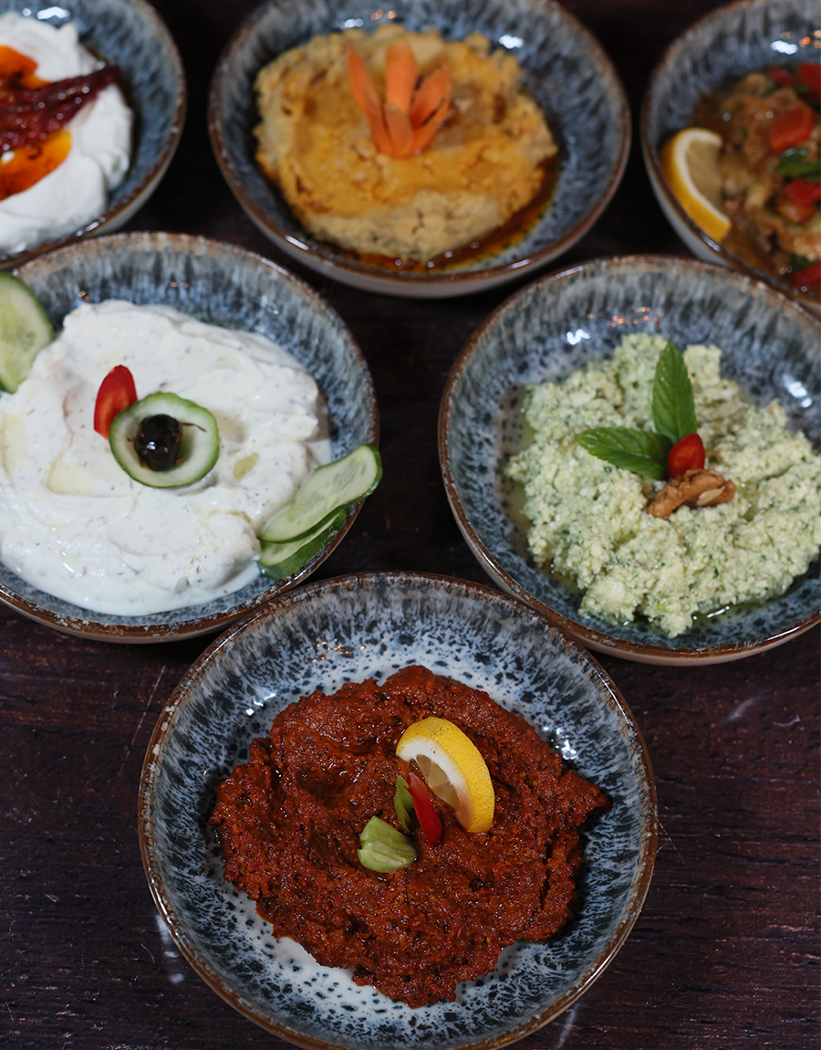 Elite Garden Restaurant Kapadokya mezeler tabağı